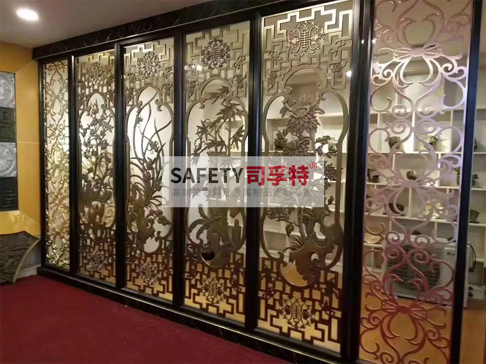 金屬屏風(fēng)有哪些種類？什么材質(zhì)的金屬屏風(fēng)好？[司孚特金屬屏風(fēng)](圖4)