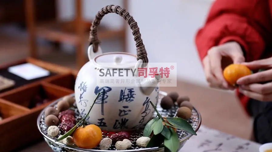 圍爐煮茶成民宿招牌項目，文旅行業(yè)需要“儀式感消費”[司孚特精制鋼圍爐](圖2)